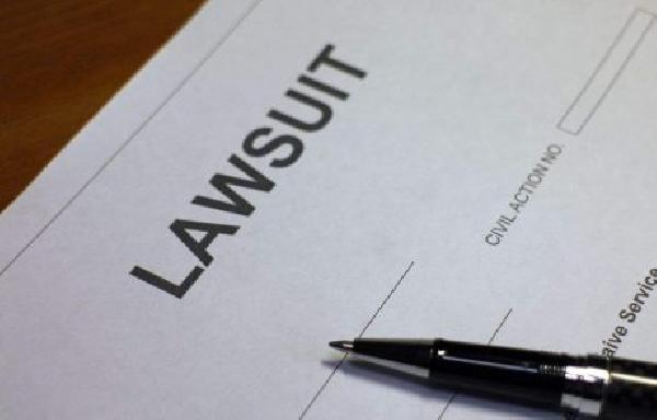 Bored Ape Investors Sue Yuga Labs, Sotheby’s, 28 Others as NFT Prices Plunge: Report