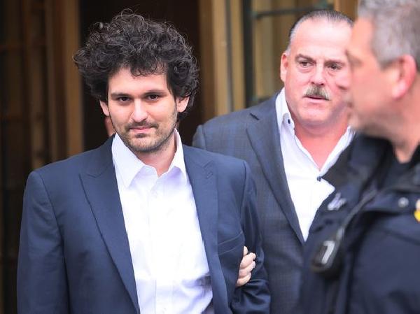 Sam Bankman-Fried‘s Lawyers Ask Court to Conceal Identities of $250M Bail Co-Signers