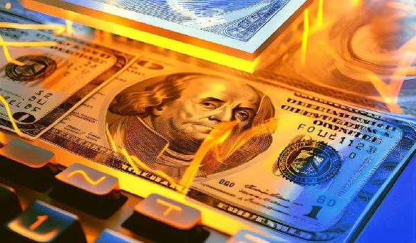 $359,320,000,000 Yanked Out of American Banks in One Year, New US Banking Crisis ‘All Too Likely’ in 2024: Ex-IMF Official
