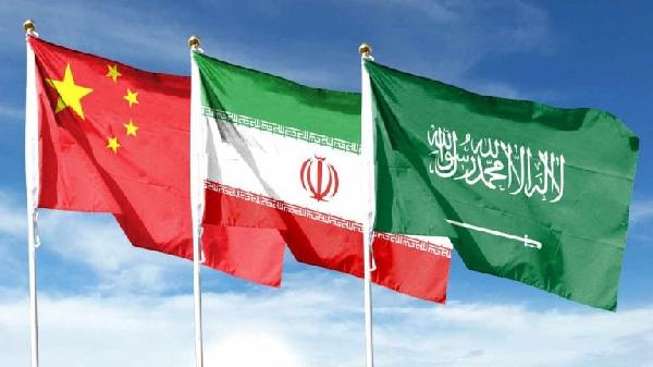 Iranian Professor: Saudi Arabia May Join De-Dollarization Shift as US Dollar Is Now ‘Unreliable and Dangerous‘