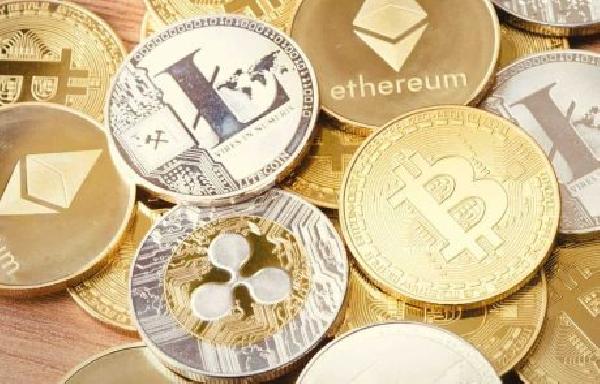 These Large Cap Altcoins Are Rebounding Following the Crash, According to Santiment