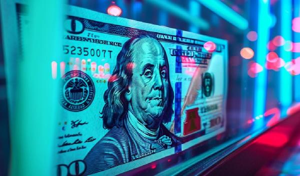 Chase and PayPal Scam Drains $30,000 From Victims’ Bank Accounts: Report