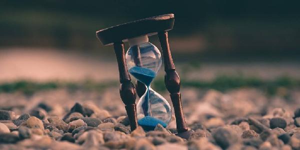Can You Turn Back Time? These Apps Claim to Help Reverse Your Biological Age
