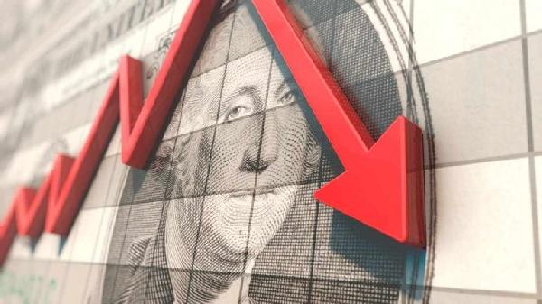 US Dollar‘s Importance Declining in International Transactions and as Reserve Currency, Economist Says
