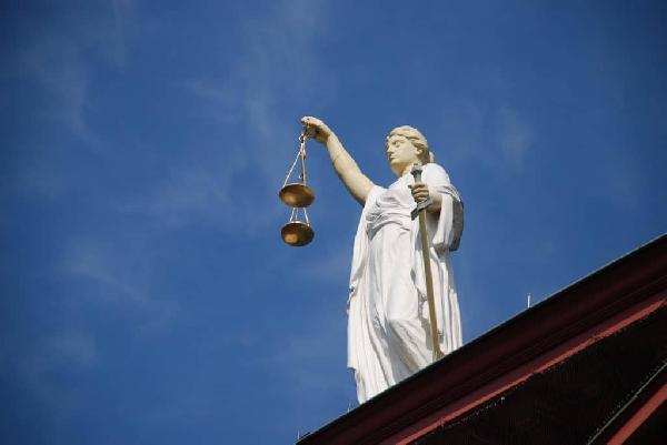 French Court Acquits Hackers Accused of Targeting Avalanche Stablecoin Project Platypus