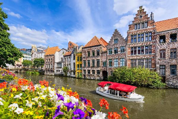 Today in Crypto: Regulator Allows Belgians to Use Binance Poland, US SEC Says an Issuer’s NFTs are Securities and Orders It to Compensate Investors, LimeWire Launches ‘World‘s 1st Blockchain-Based AI 