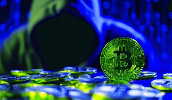 Hong Kong Police Arrest Four for Allegedly Using Fake Banknotes To Swindle $1,400,000 in Crypto: Report