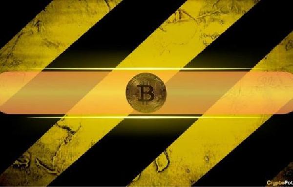 Bitcoin’s Price Remains Under Pressure, According to This Critical Metric