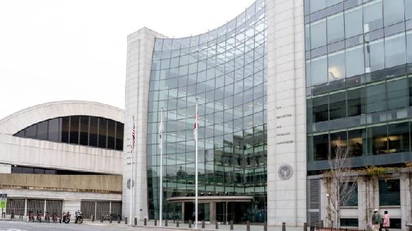 SEC Commissioner Hester Peirce States Proposed Amendments to Definition of ‘Exchange‘ Render Innovation ‘Kaput‘