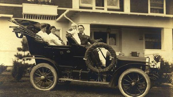 ‘Get a Horse!’: What Crypto Can Learn From Early Automakers‘ Struggle for Acceptance
