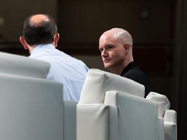 Crypto Exchange Coinbase Shares Tumble 16 After SEC Enforcement Notice