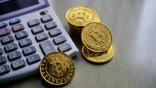 Bitcoin‘s Average and Median-Sized Network Fees Rose 40 Higher in March