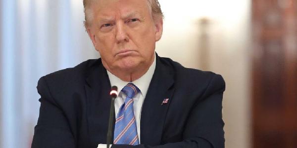 Trump to Host Two Crypto Dinners This Month Amid Growing Ethics Concerns