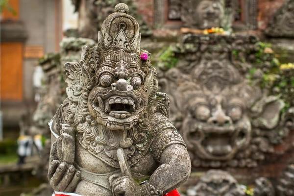 Bali Tightens Regulations: Stricter Measures Implemented to Restrict Foreign Tourists from Using Cryptocurrency as Payment