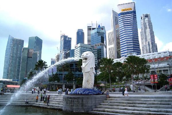 PM of Singapore Alerts Residents to Deepfake Crypto Scam Using His Image