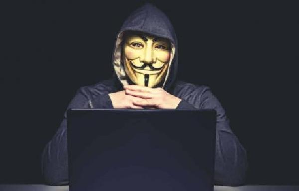 Crypto Industry Ripe for Fradusters, BlackBerry Stops 1.5 Million Attacks in 2 Months: Report