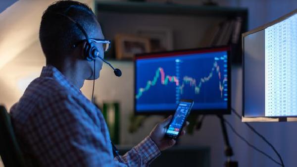 A Technical Analyst’s Take on Crypto