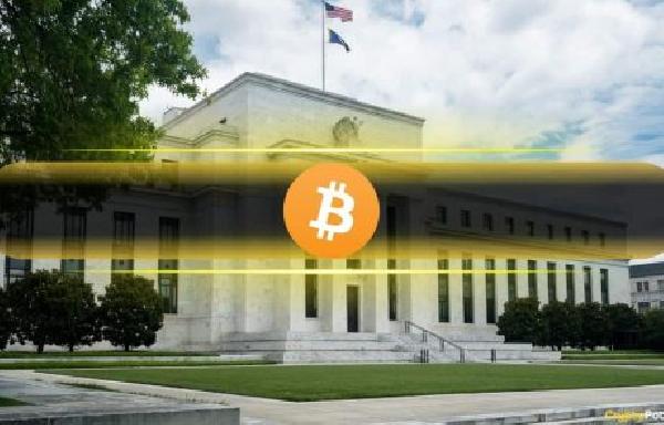 Bitcoin Shrugs Off Fed’s Rate Decision: Is Crypto Decoupling From Stocks?