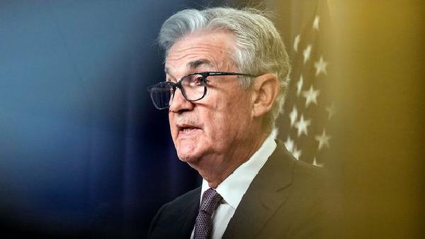 Bitcoin Falls Slightly After Fed Rate Hike