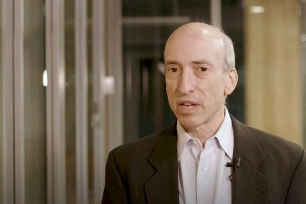 SEC Chair Gary Gensler Issues Twitter Thread Advising Crypto Investors Ahead of Potential Spot Bitcoin ETF Approval