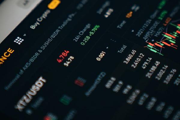 Binance Processed Nearly $346M of Bitcoin Trades for Crypto Exchange Bitzlato: Reuters