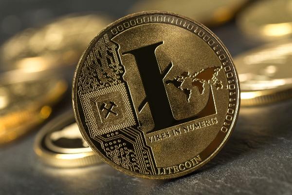 Litecoin‘s Strong Performance Before ‘Halvening‘ Fuels Optimism for Bitcoin Rally