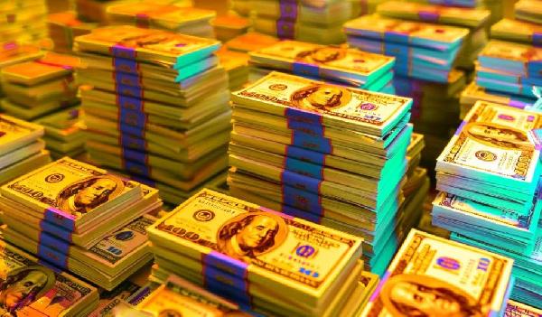 US National Debt Surges $273,859,000,000 in Two Months As Billionaire Leon Cooperman Warns Nation Heading Toward Financial Crisis