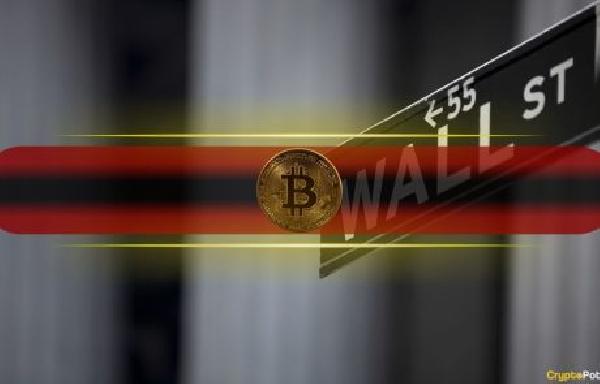 Bitcoin Follows Wall Street Crash by Tumbling Toward $62K Amid Weak US Jobs Data