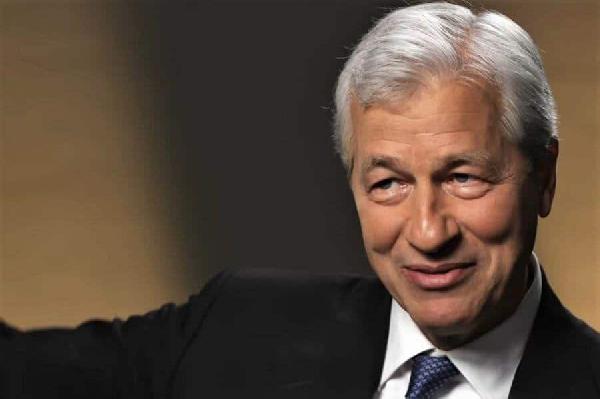 JPMorgan’s Jamie Dimon Urges Government to Shut Down Bitcoin