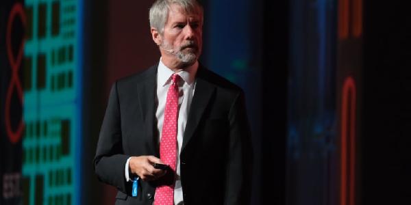 Strategy Plans to Raise Another $21 Billion to Buy Bitcoin Following Q1 Loss