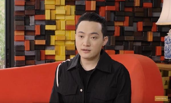 Today in Crypto: BlockFi to Liquidate Platform as Selling It Wouldn’t Generate Enough Value, Justin Sun Fires a Round of Accusations at Huobi Founder’s Brother, Digital Yuan Enters Vietnam Border Regi