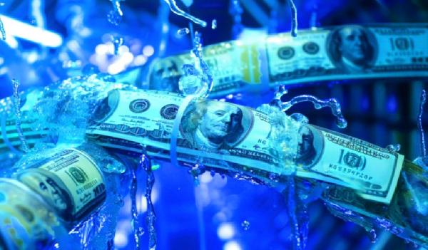 Bank Executive Embezzles $1,528,321, Steals Customers’ Personal Information To Deploy False and Fictitious Loans: DOJ