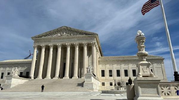 Coinbase Argues an Arbitration Case in U.S. Supreme Court as Crypto Makes Its Debut
