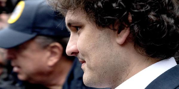 Sam Bankman-Fried‘s New Lawyer Calls 100-Year Sentence ‘Grotesque‘, Argue for Leniency in Memo