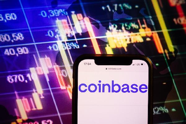 ARK Invest Sells Another $5.52M in Coinbase Shares as COIN Surges 107 Since November