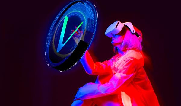 Enterprise Blockchain Altcoin VeChain (VET) Leaps 15 After Coinbase Announcement