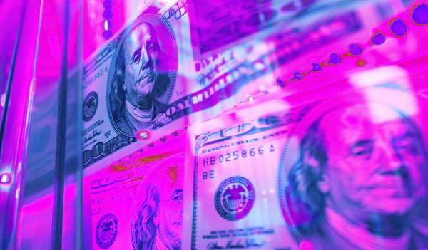 Wells Fargo To Pay $185,000,000 To Customers in Massive New Settlement – Here’s Who Will Benefit