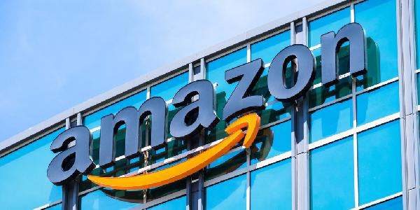 Amazon Starts Deploying Satellites in Bid to Challenge Elon Musk‘s Starlink