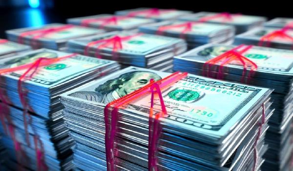 Man Allegedly Drains $3,000,000 From Bank Using Fraudulent Identities, Friends, Family and an Insider