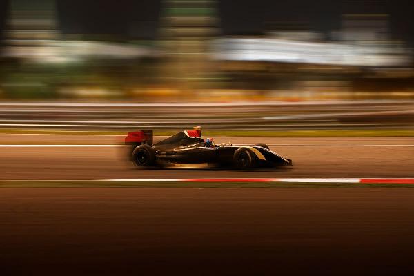 Stake Secures Naming Rights for Sauber’s Formula 1 Car in Multi-Year Deal