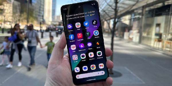 Solana Saga Review: The Web3 Smartphone Has Arrived