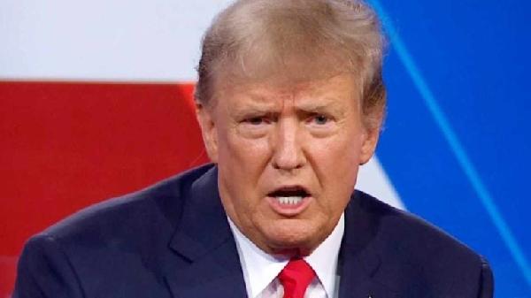 Donald Trump Urges Republicans to Let US Default on Debt if Democrats Don‘t Agree to Spending Cuts