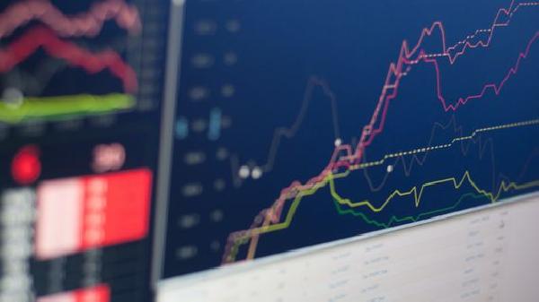 DYdX Passes Vote to Reduce Trading Rewards by 45, Sending Token Up 29.89