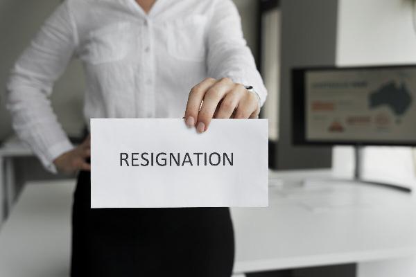 Crypto Venture Capital Firm Paradigm CFO and General Counsel to Leave this Month – What‘s Going On?