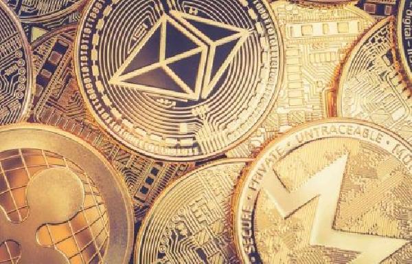 Open Interest Changes Suggest Capital Rotation Into Altcoins: Santiment