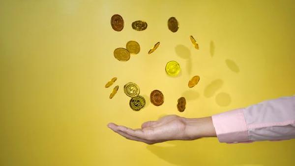 Sybil Millionaires: How Airdrop Hunters Trick Projects and Snatch Fortunes